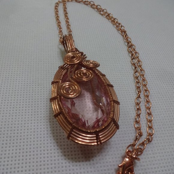 Stunning "PINK TOPAZ" WIRE-WRAPPED Handmade COPPER Pendant/Chain #761A - Picture 2 of 3